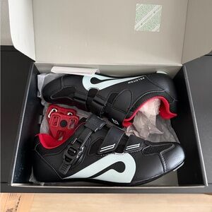 Peloton Cycling Shoes, Size 43